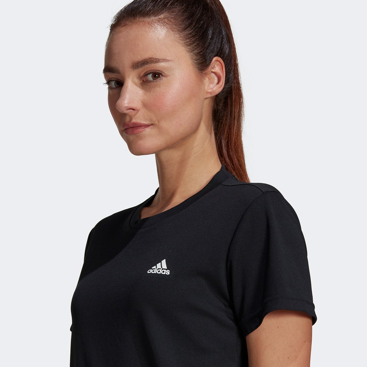 camiseta adidas e nike feminina