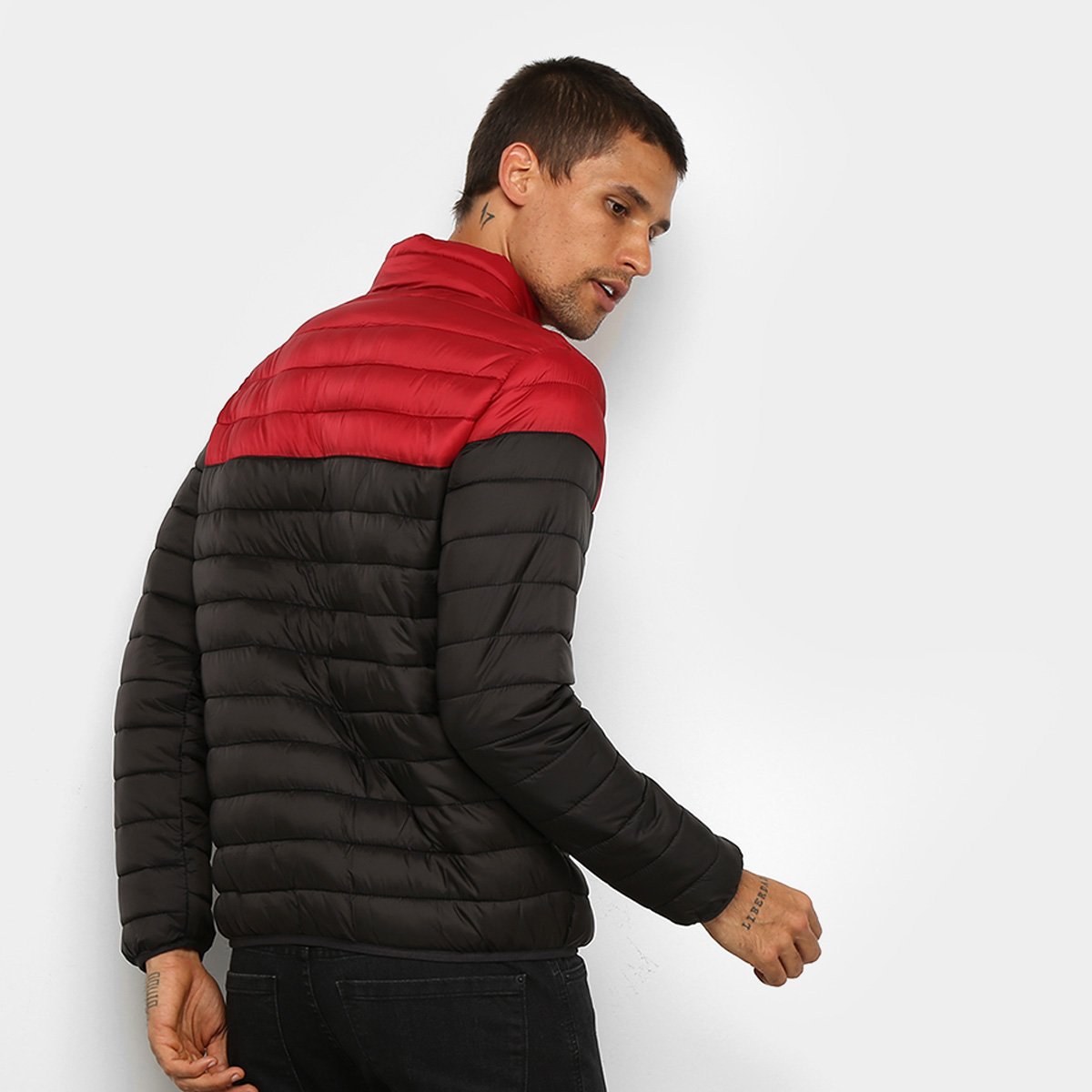 jaqueta puffer preta