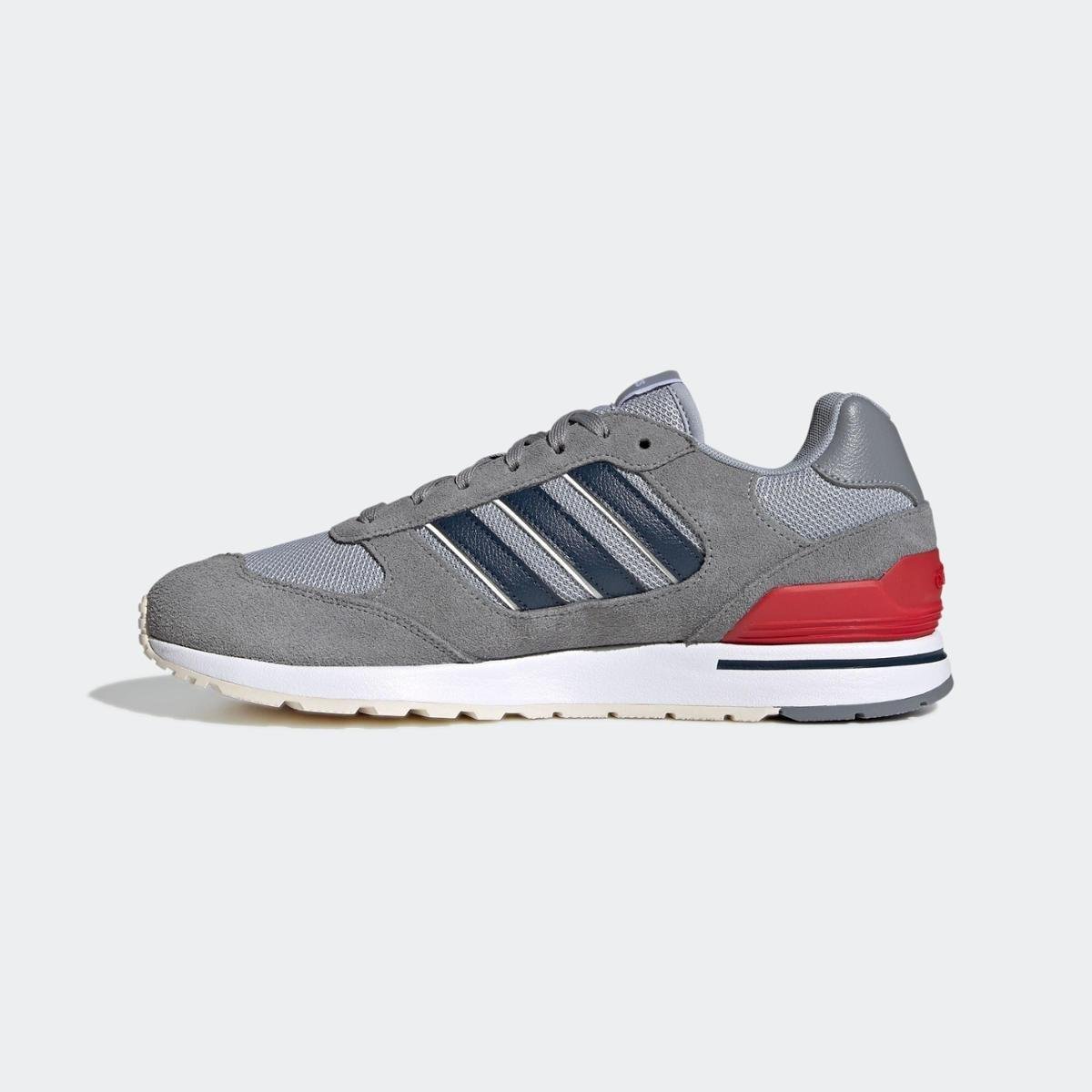 adidas esta doando tenis